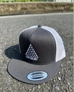 LOVE EAR ART キャップ　メッシュ　プラック　新品未使用品 Yahoo!オークション -「love ear art キャップ」の落札相場