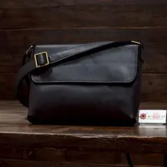 Item thumbnail for item eadcba28-1213-4b5a-bce8-a5a0700e07d3