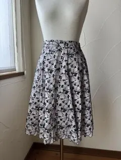 ボディドレッシング♡ピンク系♡刺繍♡花柄のサムネイル