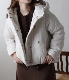 TRIANGLE PALETTE 中綿ショートジャケット　アイボリー