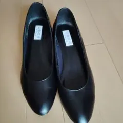 4月まで　卑弥呼パンプス　黒革　撥水　22.5cm　3cm ヒール　新品に近い
