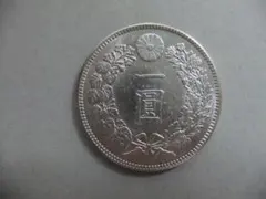 一圓銀貨 明治35年 小特年 極美品 本物保証 銀貨 古銭 銀 - メルカリ