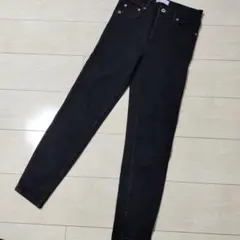 【専用】【ZARA】ブラックスキニーパンツ