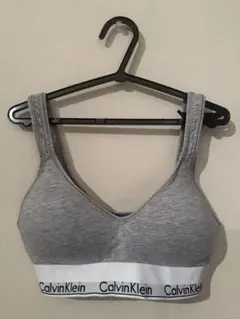 Calvin Klein ブラトップ グレー