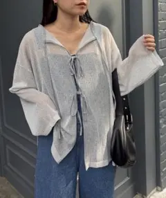 【新品・半額以下！】前後2way メランジシアーストライプリボンカーデ