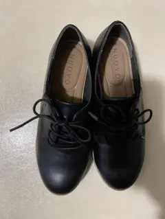 【極美品】NUOVO ブラック レースアップシューズ