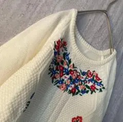 ・ヴィンテージ ニット お花刺繍 切り替え編み レトロ 可愛い オフホワイト