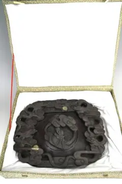 中國　清代　硯　鯉変龍紋硯　龍彫り　1kg以上 長方銘硯 妙品 『夔龍廻紋硯』 ｜骨董品買取 緑和堂