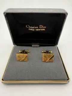 Item thumbnail for item 42871058-4acd-4d12-9f7b-19eafb270739