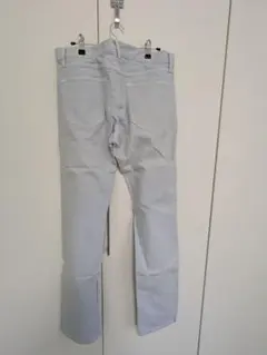 値下 UNIQLO ライトグレー ストレートデニムパンツ メンズ