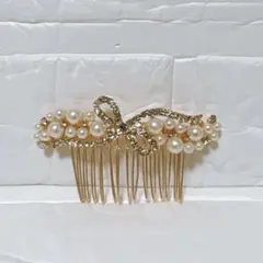 ❤️未使用品❤️リボンモチーフ パール＆ビジュー ヘアコーム ゴールド