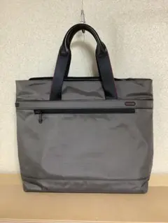 極美品 TUMI トゥミ コンパニオントートバッグ 26303213CRSQOのサムネイル