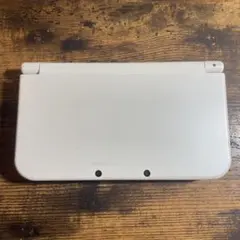 Newニンテンドー3DS LL 本体　パールホワイト