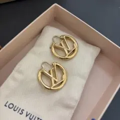 美品●ルイヴィトン LOUIS VUITTON ピアス・ルイーズ M00396のサムネイル