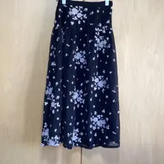 WILLSELECTION フラワー刺繍 フレアロングスカート 黒　Mのサムネイル