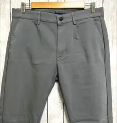 L【ZARA MAN】脚長スラックス　伸縮性あり　グレー　綺麗め　裾がダブルのサムネイル