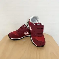 New Balance 赤 ベルクロ スニーカー