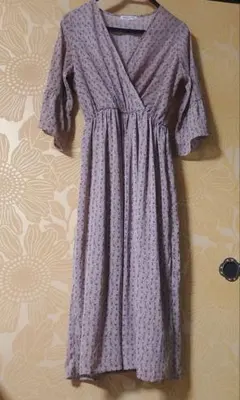 natural coutur ロングワンピース　小花　M　L