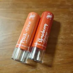 Himalaya Strawberry Shine Lip Careのサムネイル