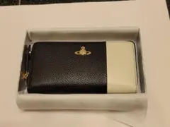 ブランド：Vivienne Westwood 色：ブラック／ホワイト