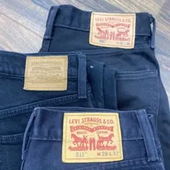 Levi's リーバイスデニムまとめ売り 3本　黒　デニム　黒1のサムネイル