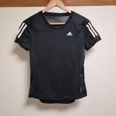 pakaian adidas トップス