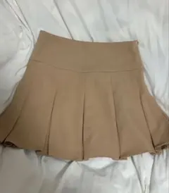新品未使用　ベージュ　プリーツスカート　インパン付き