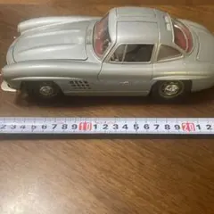 Item thumbnail for item ab570c17-5f2b-4025-91fc-b934272ae92b