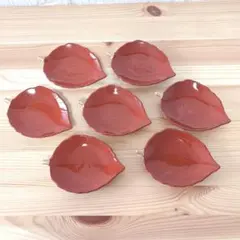 紅葉のような艶！櫻井漆器 木の葉豆皿 7枚セットのサムネイル
