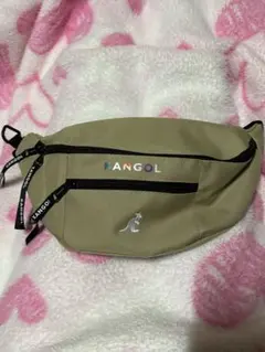 J*様 KANGOL ベージュ ボディバッグのサムネイル