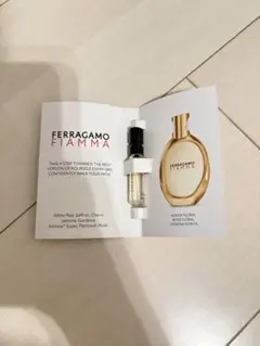 FERRAGAMO FIAMMA オードパルファム サンプルのサムネイル