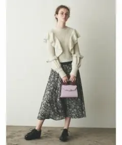 リリーブラウン☆ボリュームフリルニットトップス