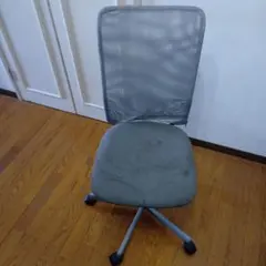グレー メッシュ デスクチェアのサムネイル