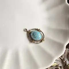 ヴィンテージマトリックスターコイズガラスのアンティークゴールドペンダントトップ