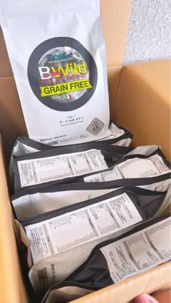 B-Wild ドッグフード アンチョビ 3kg 800g×3 - メルカリ