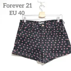 フォーエバー21 デニムショートパンツ　EU 40 花柄　ショーツパンツ　可愛いのサムネイル