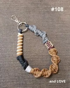 ハンドストラップ☆#108☆アクセサリー☆チャーム☆パラコードhandmade