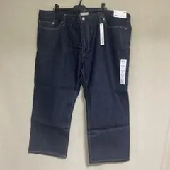 新品　UNIQLO ユニクロ　レギュラーフィット　ストレートジーンズ　裾上げ済み