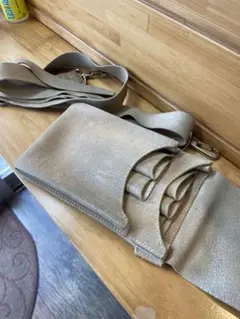 Item thumbnail for item c69d1a22-a256-43c2-8b7a-af2f91ef37eb