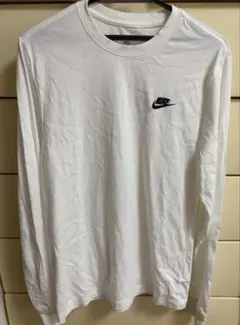 NIKE ロングTシャツ