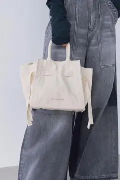 ALEXIA STAM トートバッグ ホワイトのサムネイル