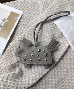 スタッズ付きお馬さん　バッグチャーム　キーチャーム