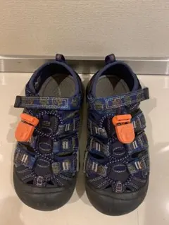 Keen ニューポートH2 スモーキーベアコラボ　19.5cm