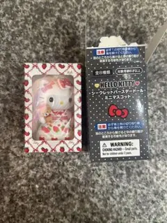 サンリオ キティ シークレットバースデードール ミニマスコット キティ　いちご