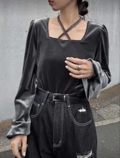 SEHIN⭐︎ベロア⭐︎スクエアネック トップス