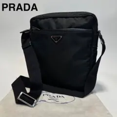 p16【極美品】近年モデル　プラダ　三角ロゴ　ナイロン　黒ロゴベルトショルダー.