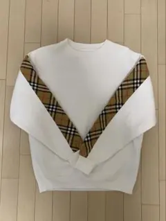 Burberryトレーナー