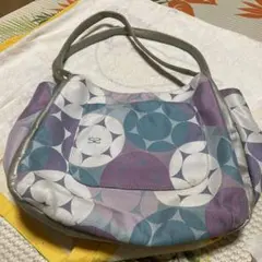 幾何学模様 ショルダーバッグ　サヴォイ中古