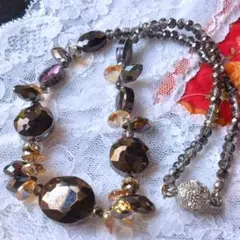 パープルビーズとローズモチーフのロングネックレスNo.412 | Mercari