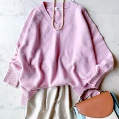 タグ付き Elura エルーラ カシミヤ混Vネックニット ゆったり ピンク系